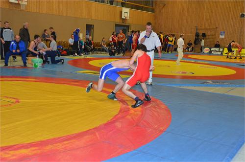 Bezirksmeisterschaft greco in Anger 2011 076.JPG