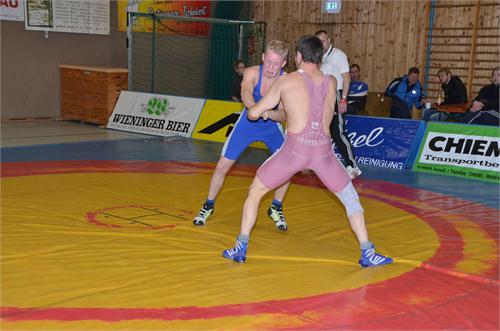 Bezirksmeisterschaft greco in Anger 2011 345.JPG