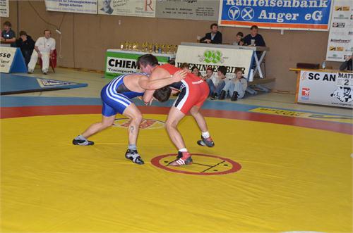 Bezirksmeisterschaft greco in Anger 2011 346.JPG