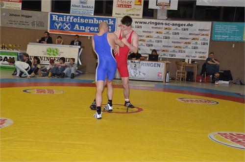 Bezirksmeisterschaft greco in Anger 2011 356.JPG