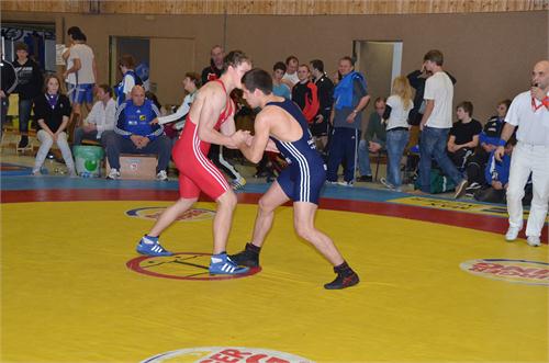 Bezirksmeisterschaft greco in Anger 2011 702.JPG