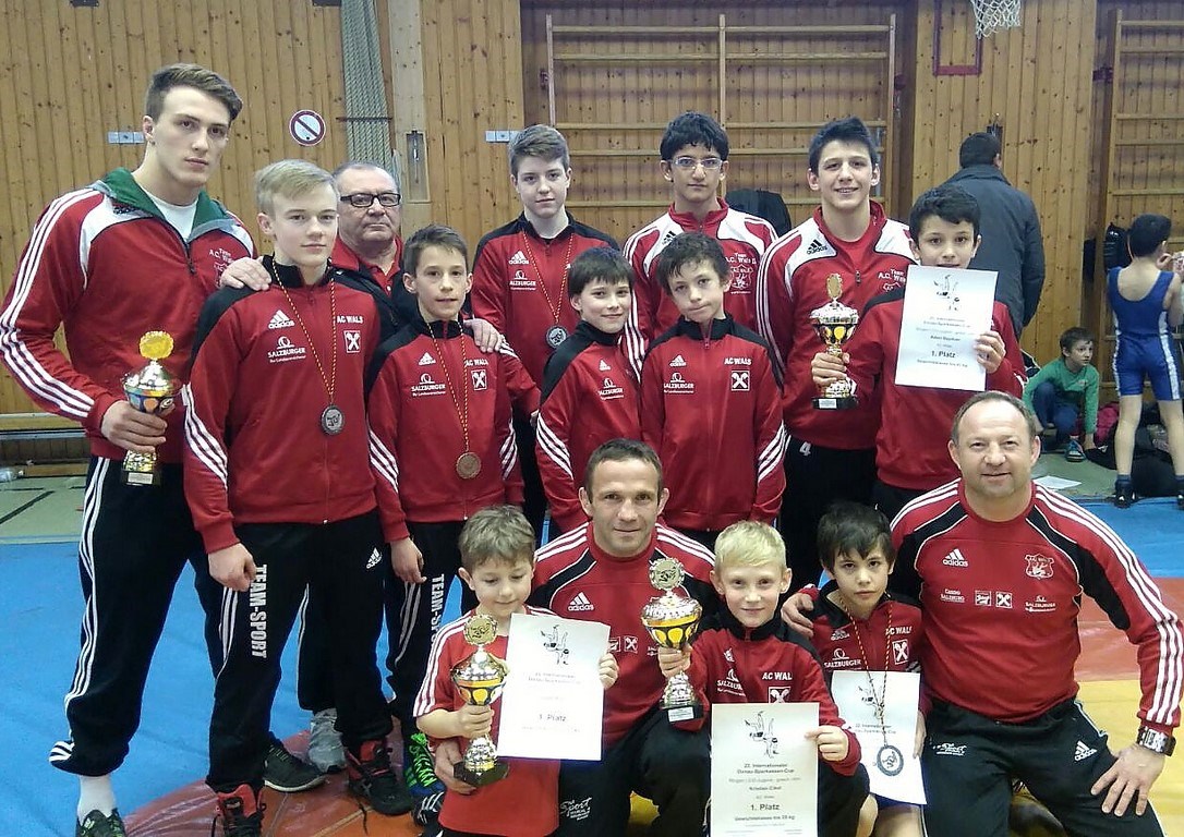 Ringerclub AC Wals - Der Österreich Rekordmeister im Ringen!