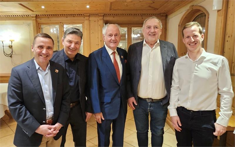 Generationen Geburtstagsfeier