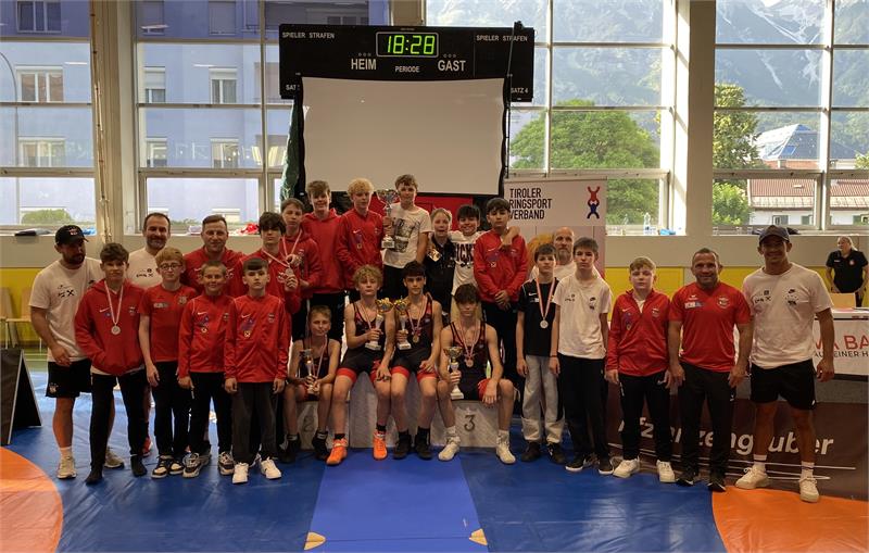 Der A.C. Wals holt sieben Titel bei den Österr. U14-Meisterschaften in Innsbruck