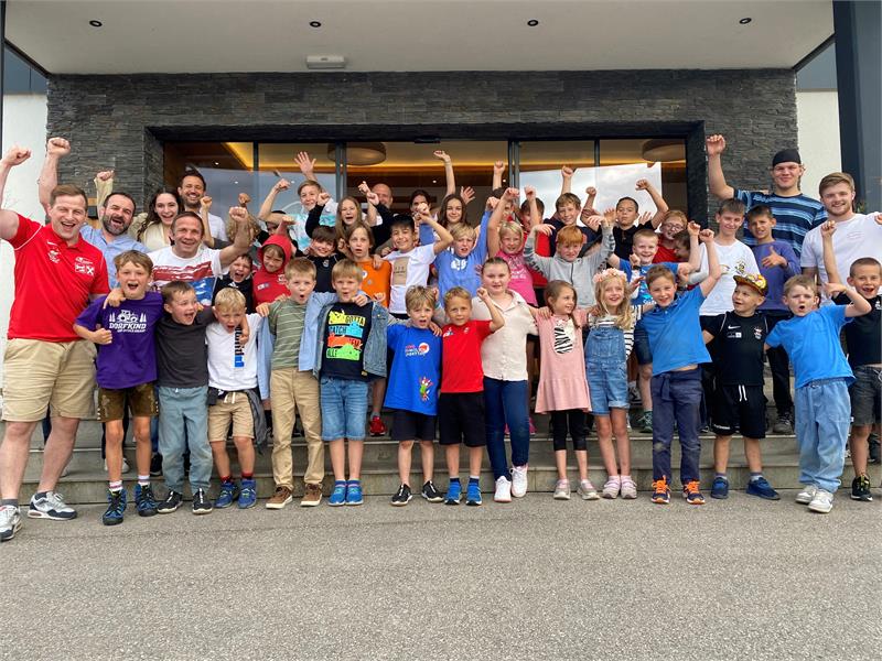 Abschlussessen vor der Sommerpause der Schüler beim Rupertigau 2024
